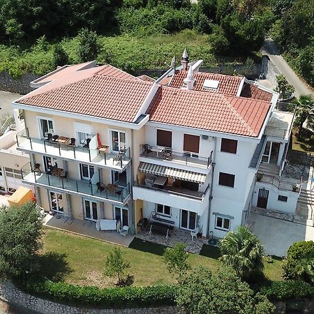 Villa Kubo Lovran Extérieur photo